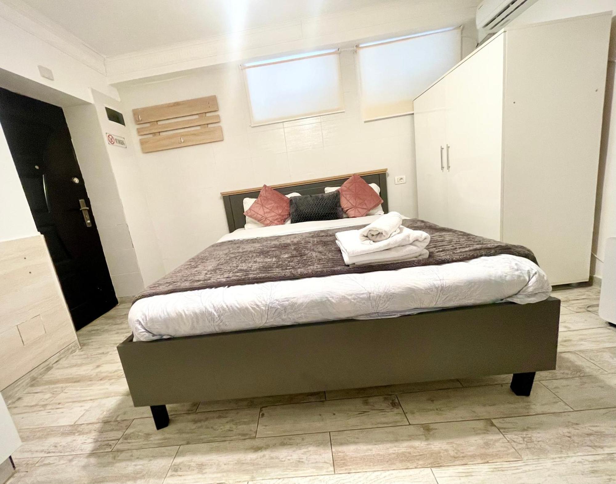 Prime 1 Studio Bukarest Kültér fotó
