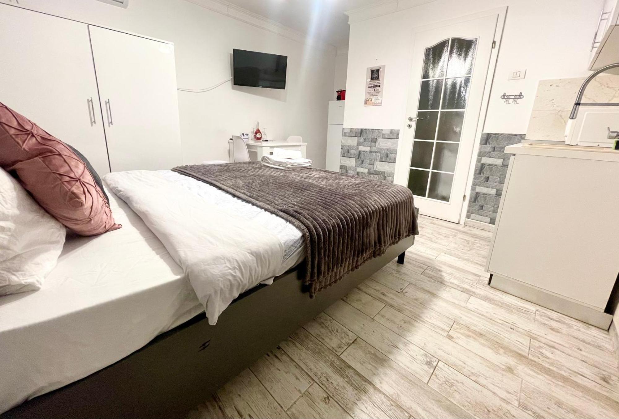 Prime 1 Studio Bukarest Kültér fotó