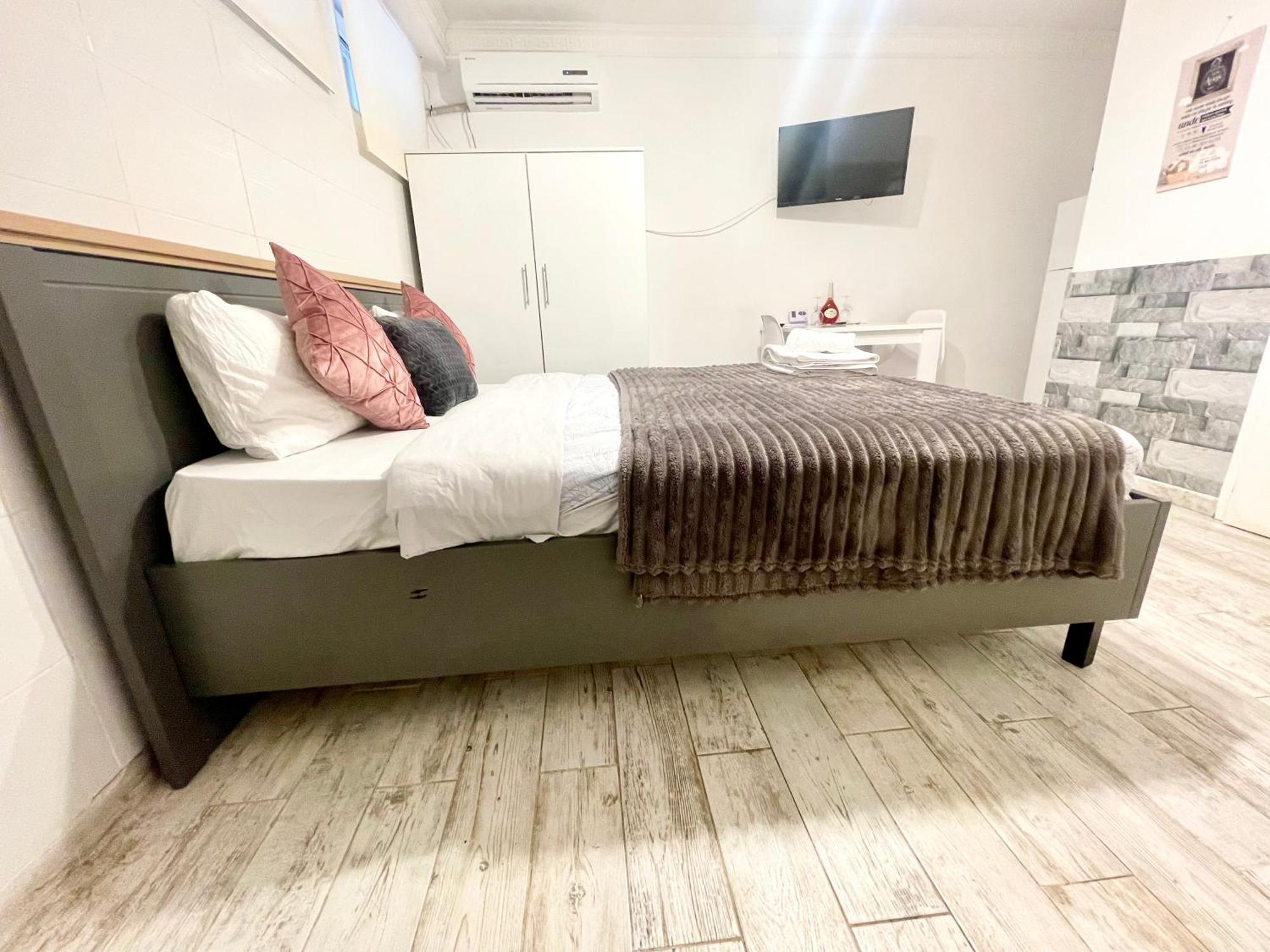 Prime 1 Studio Bukarest Kültér fotó